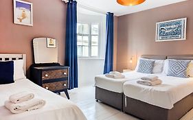 Mucky Duck House - Central- By Brighton Holiday Lets